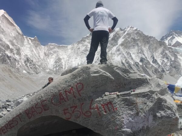 everest base camp (5364m)
