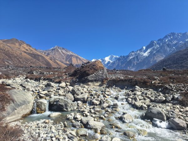 langtang-valley-mountain-stream.