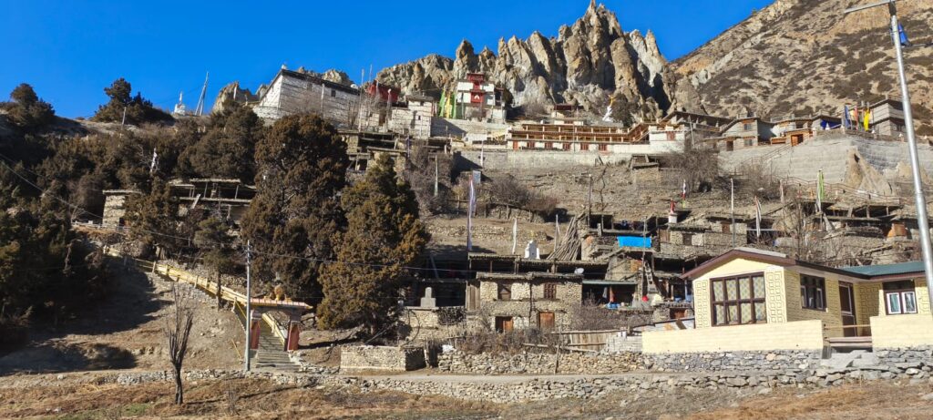 Manang