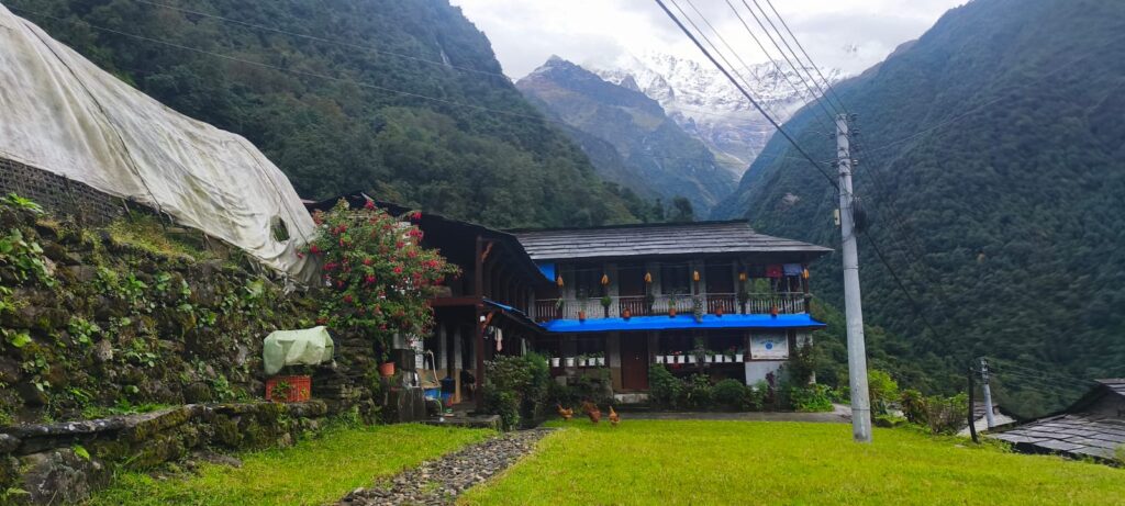 Chhomrong Village Lodge